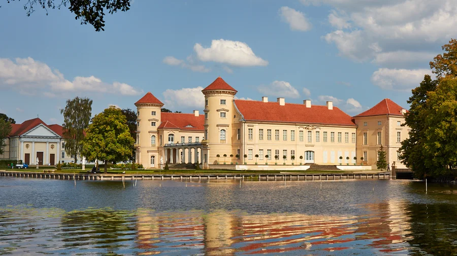 Schloss Rheinsberg - Ansicht vom See