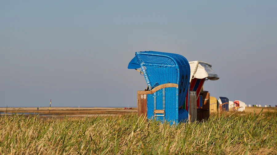 Am Strand von Hooksiel