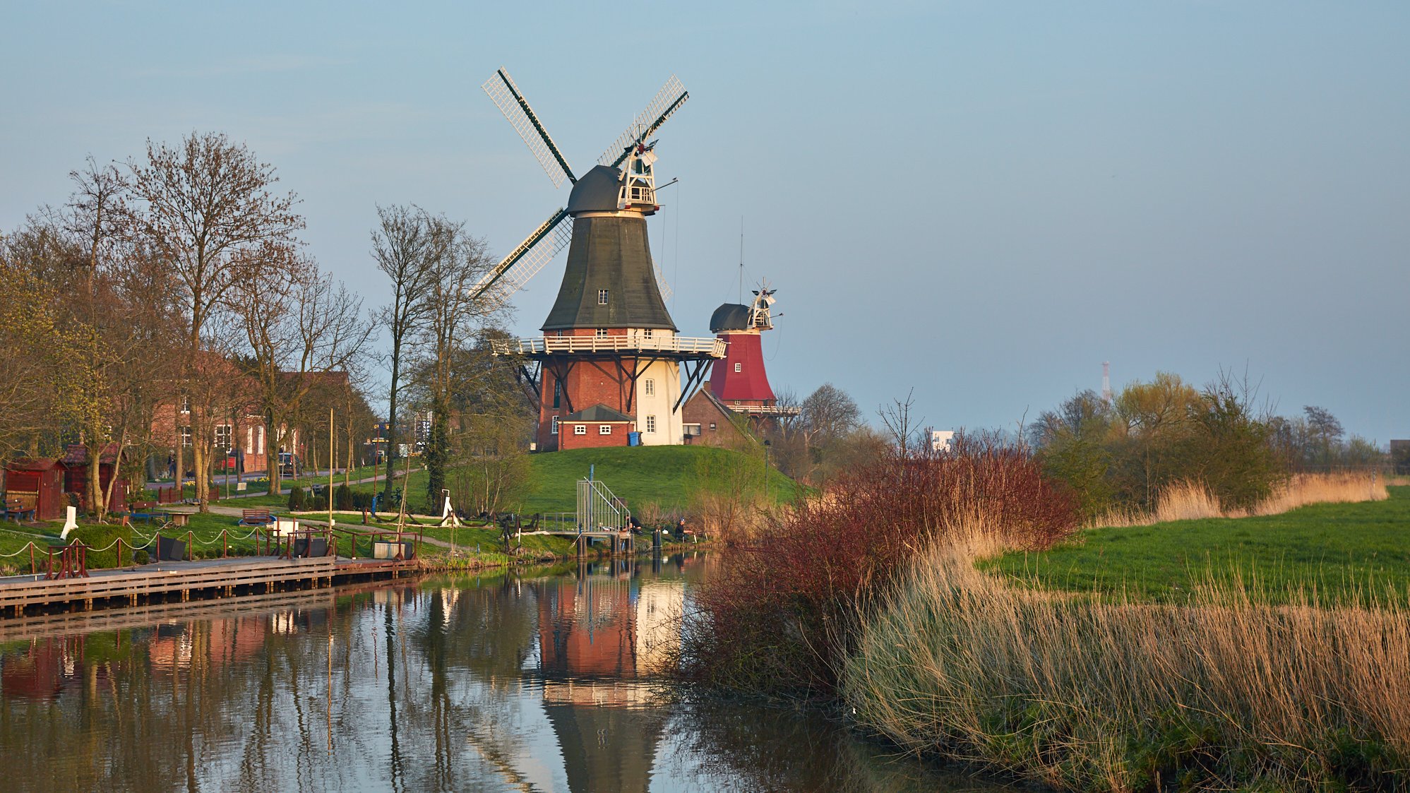 Greetsiel Zwillingsmühlen