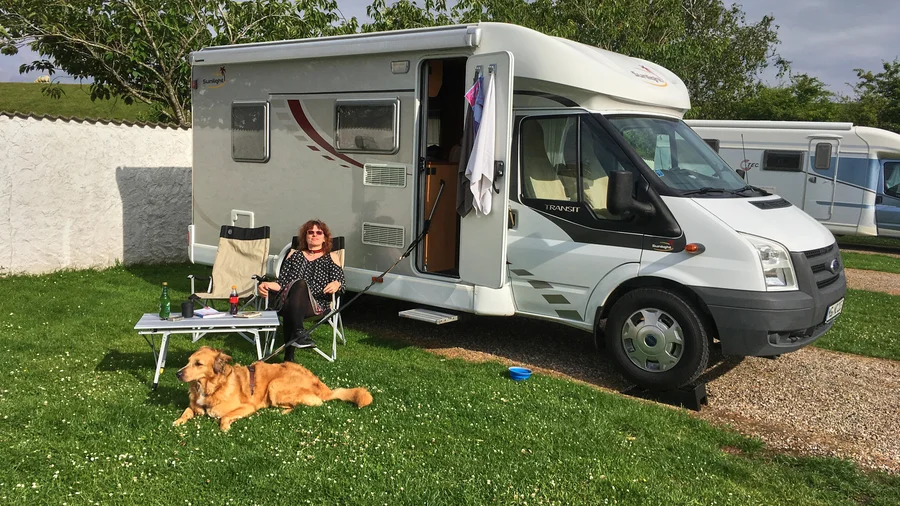 zelt für ladefläche LKW-Zelt, Pickup-Zelt, LKW-Ladefläche, Outdoor-Camping, kompaktes LKW-Zelt, einfach aufzubauendes Zelt, geeignet für 1–2 Personen Sport & Freizeit Lassen Sie sich überraschen… covered_dog_bed Bänke:2 Ebenen 1 Stück & 1 Ebene 2 Stück