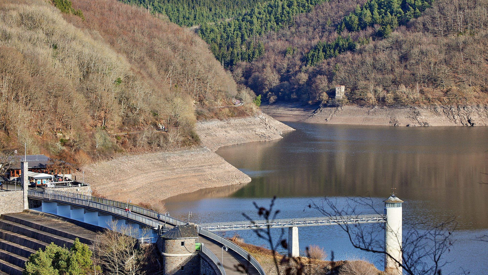 Wanderung um den Urftsee